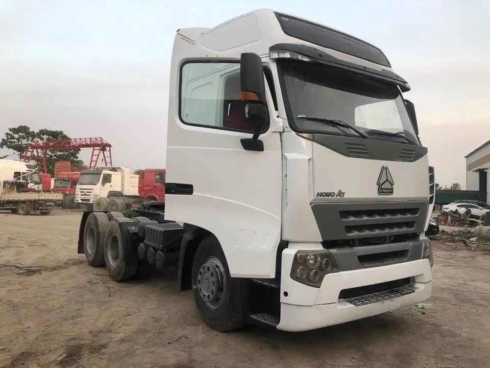 Howo A7 6x4 - Tractor unit: picture 2 Howo A7 6x4 - Tractor unit: picture 2