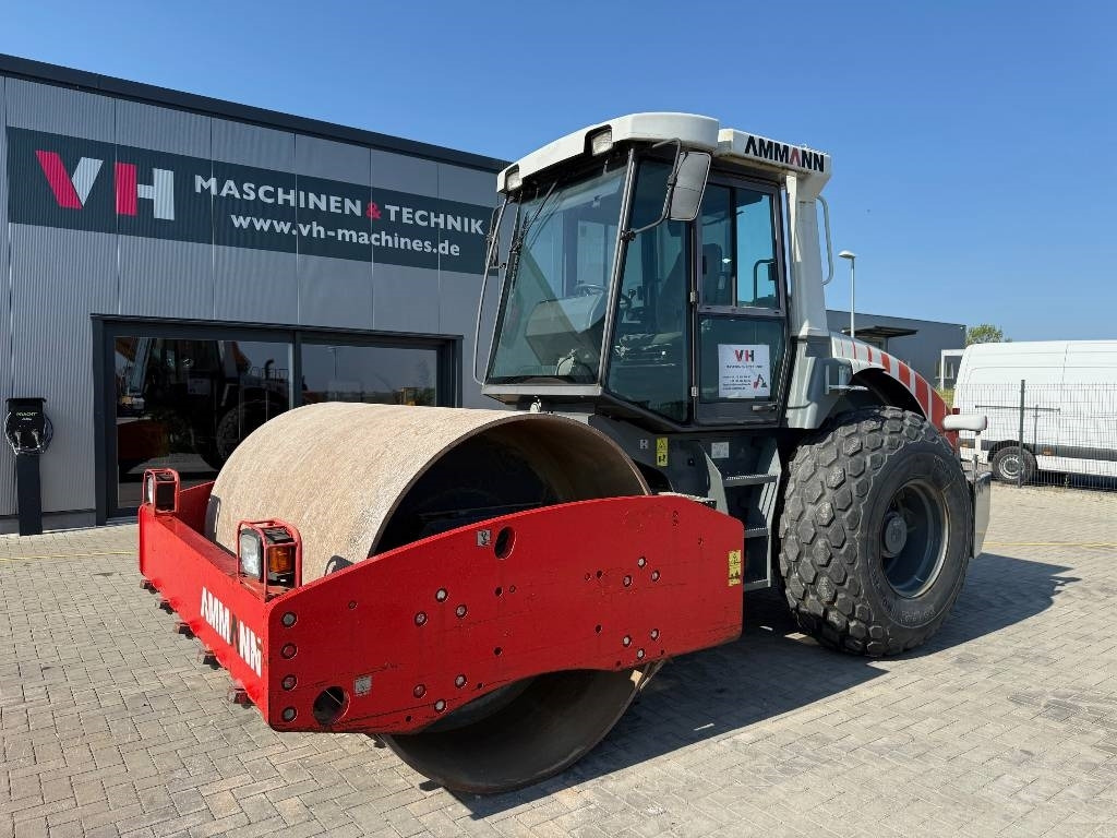 Ammann ASC 110 - Compactor: picture 1 Ammann ASC 110 - Compactor: picture 1