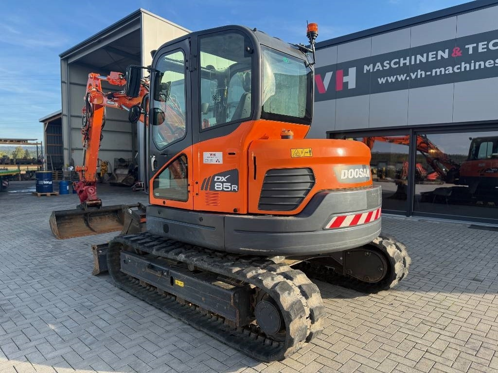 Doosan DX 85 R - Mini excavator: picture 3 Doosan DX 85 R - Mini excavator: picture 3