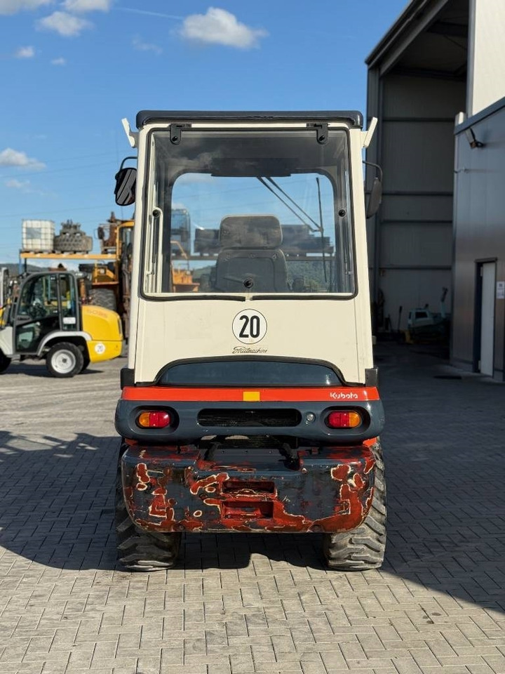 Kubota R 420 - Wheel loader: picture 4 Kubota R 420 - Wheel loader: picture 4