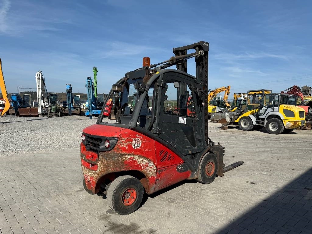 Linde H 30 D - Diesel forklift: picture 5 Linde H 30 D - Diesel forklift: picture 5
