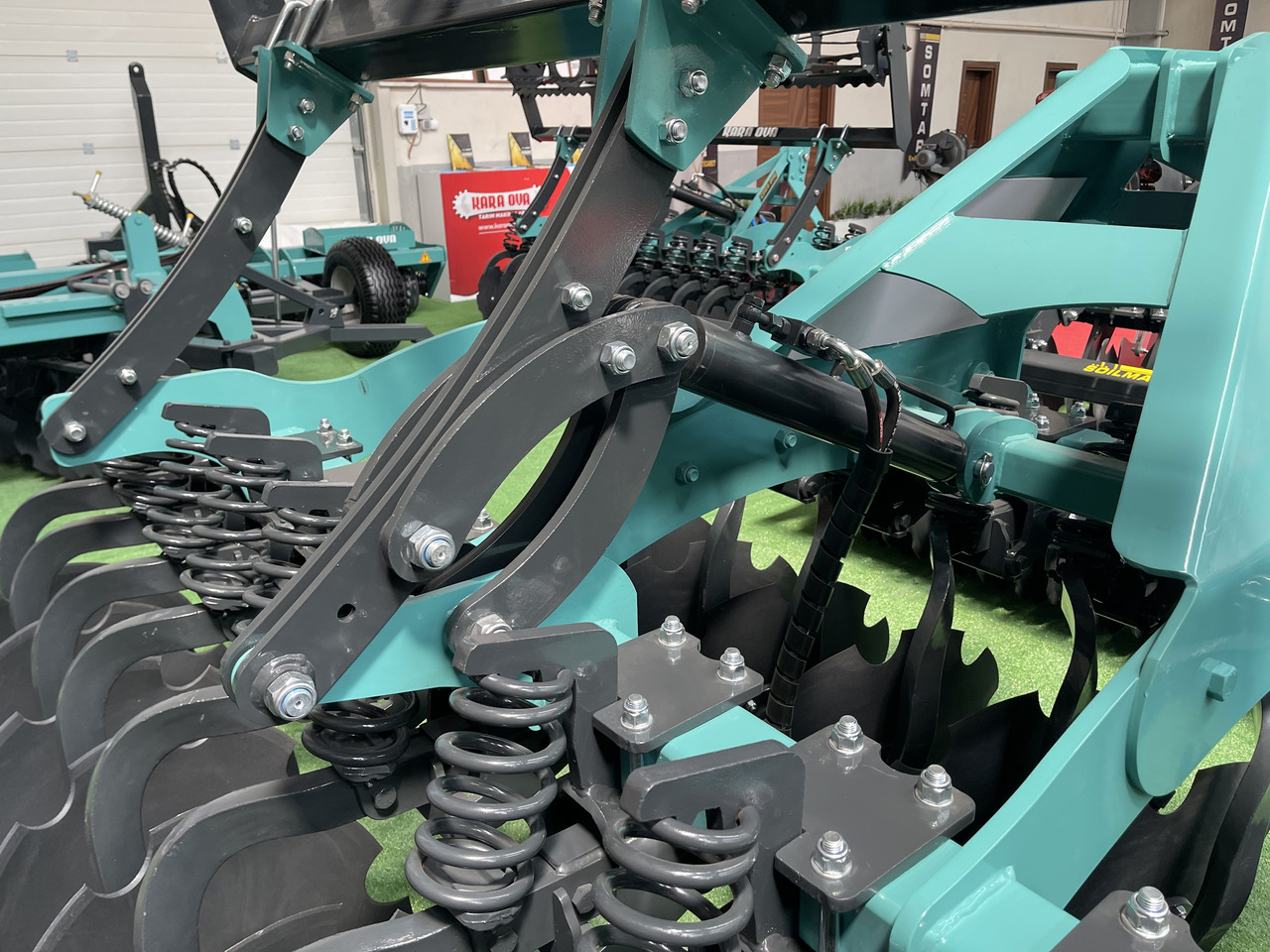 New Disc harrow SOIL MASTER _MASTER SERIES MOUNTED TYPE MULTI DISC HARROW (SPRING TYPE LEG): picture 9