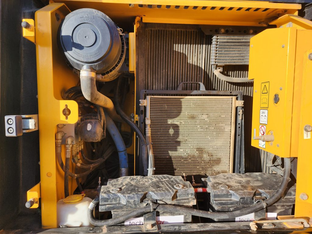 JCB JS131LC - Crawler excavator: picture 5 JCB JS131LC - Crawler excavator: picture 5