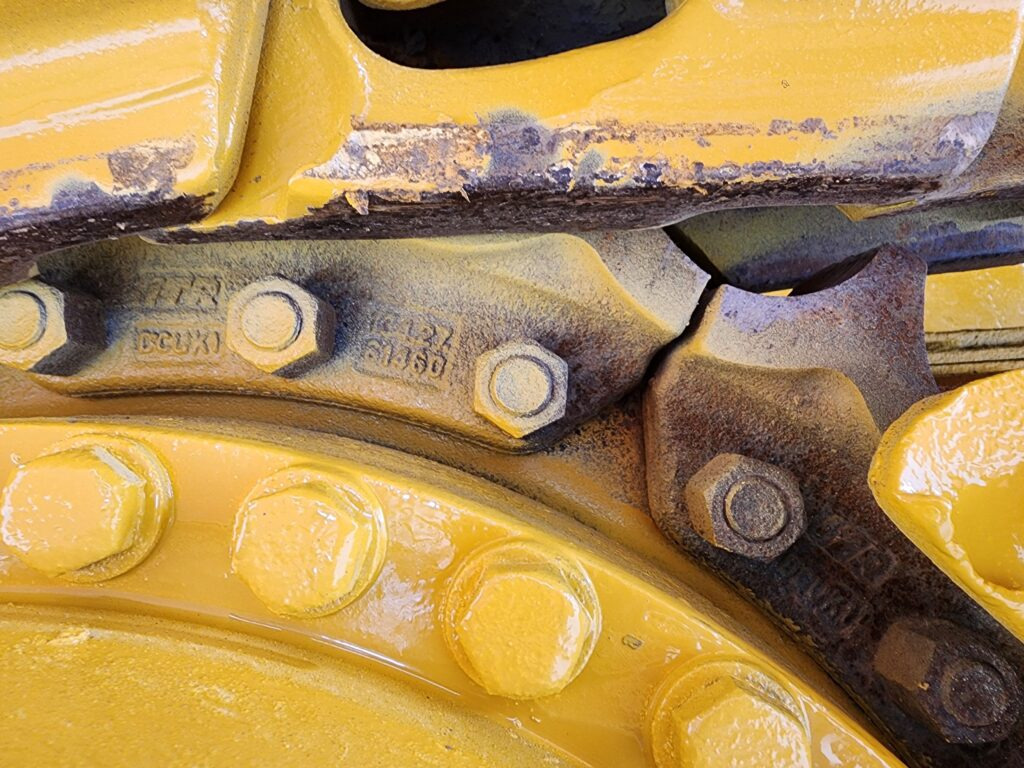 Bulldozer KOMATSU D61PX-23: picture 7