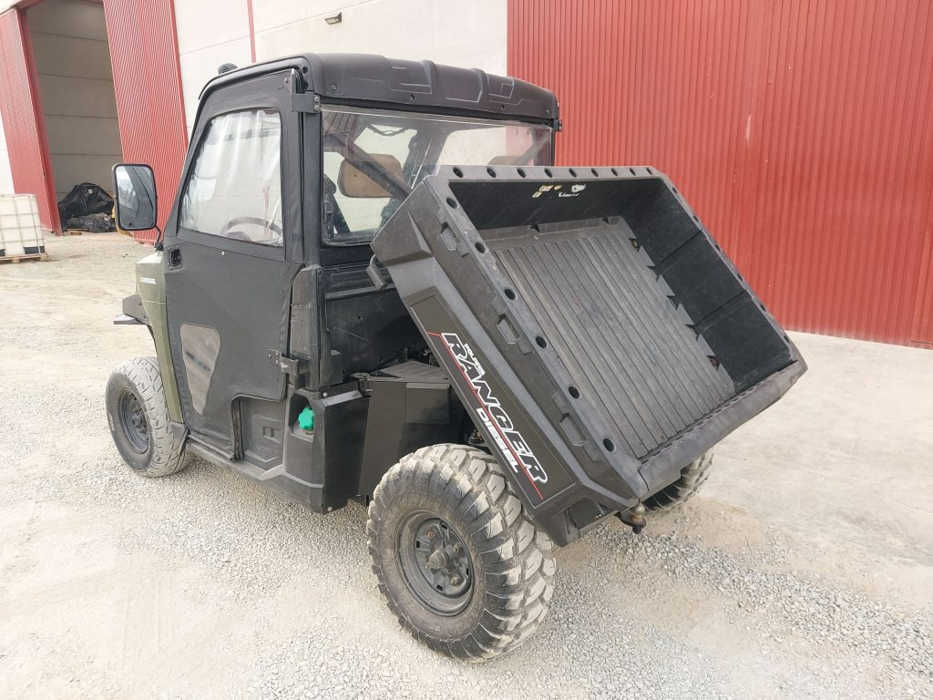 POLARIS RANGER DIESEL - Side-by-side/ ATV: picture 3 POLARIS RANGER DIESEL - Side-by-side/ ATV: picture 3