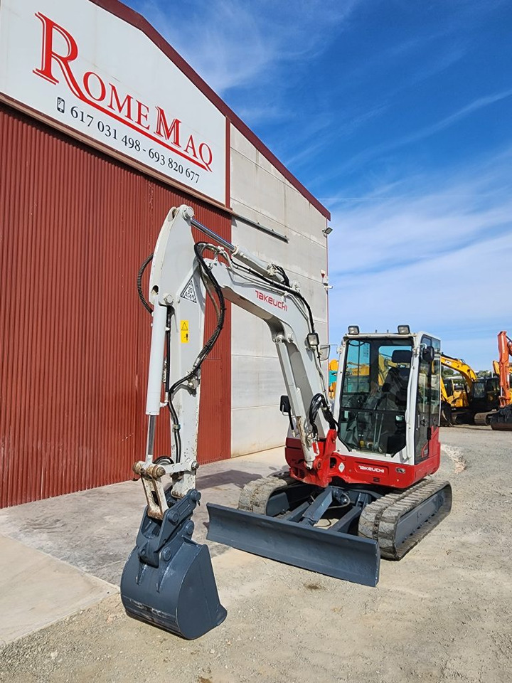 TAKEUCHI TB260 - Mini excavator: picture 3 TAKEUCHI TB260 - Mini excavator: picture 3