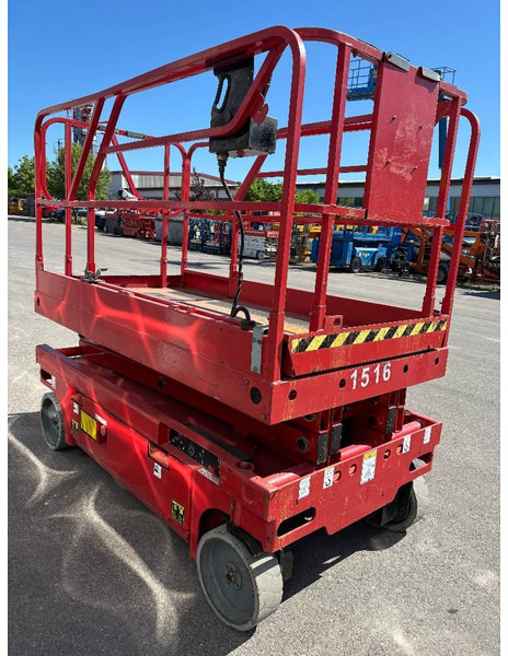 Haulotte Compact 8W - 8,2m Elektro Scherenarbeitsbühne - Scissor lift: picture 4 Haulotte Compact 8W - 8,2m Elektro Scherenarbeitsbühne - Scissor lift: picture 4