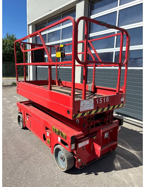 Haulotte Compact 8W - 8,2m Elektro Scherenarbeitsbühne - Scissor lift: picture 2 Haulotte Compact 8W - 8,2m Elektro Scherenarbeitsbühne - Scissor lift: picture 2