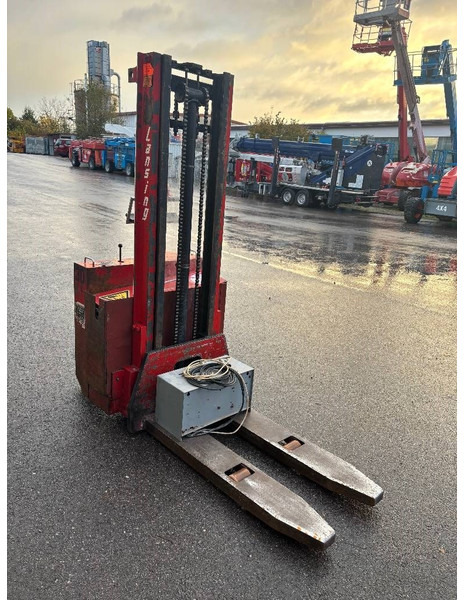 Lansing Hochhubwagen - Stacker: picture 4 Lansing Hochhubwagen - Stacker: picture 4
