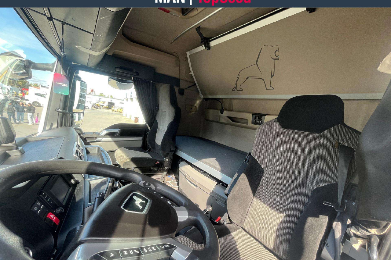 Tractor unit MAN TGX 18.500 XLX Cab Retarder(9138): picture 7