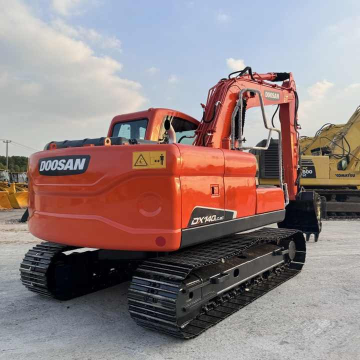 14 Ton Original Korea Used Doosan DX140LC-9c DX 140 150 225 300 Hydraulic Crawler Excavators in Good Condition Doosan140 - Excavator: picture 3 14 Ton Original Korea Used Doosan DX140LC-9c DX 140 150 225 300 Hydraulic Crawler Excavators in Good Condition Doosan140 - Excavator: picture 3