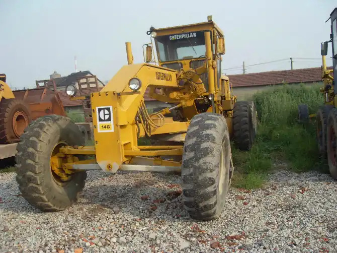 Hot sale Used Tractor Cater CAT 140G Used Machine Motor Graders in good condition - Grader: picture 5 Hot sale Used Tractor Cater CAT 140G Used Machine Motor Graders in good condition - Grader: picture 5