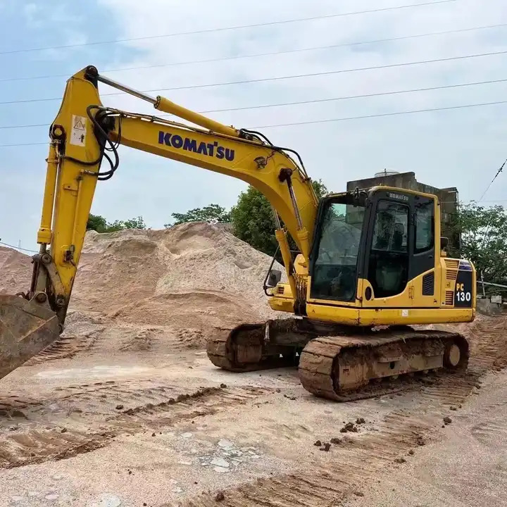 Hot sale used komatsu medium excavator PC130-7 /KOMATSU 130-7/ used japanese komatsu excavator 13 ton - Crawler excavator: picture 2 Hot sale used komatsu medium excavator PC130-7 /KOMATSU 130-7/ used japanese komatsu excavator 13 ton - Crawler excavator: picture 2