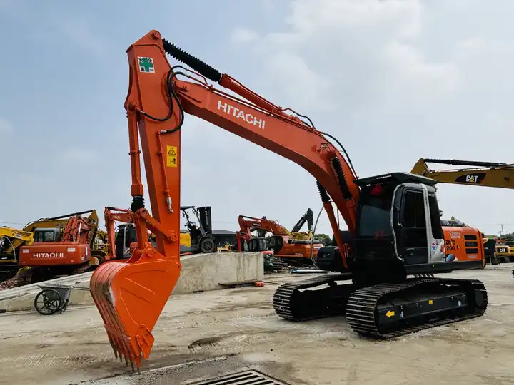 Japan Original 20t Excavator Hitachi Zx200-3g Zx200 Crawler Excavator With 6bg1 Engine In Shanghai - Crawler excavator: picture 3 Japan Original 20t Excavator Hitachi Zx200-3g Zx200 Crawler Excavator With 6bg1 Engine In Shanghai - Crawler excavator: picture 3