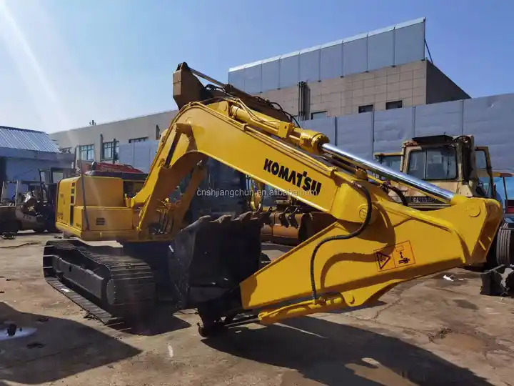 Original Well-Maintained Komatsu PC120-6 Used Excavator for Sale - Crawler excavator: picture 3 Original Well-Maintained Komatsu PC120-6 Used Excavator for Sale - Crawler excavator: picture 3