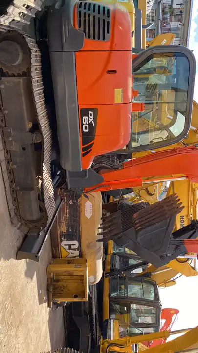 Used Doosan dx60 dh60 dx55 dh55 mini excavator 6 ton - Crawler excavator: picture 5 Used Doosan dx60 dh60 dx55 dh55 mini excavator 6 ton - Crawler excavator: picture 5