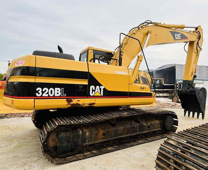 Used Excavator Cat 320bl Best Second Hand Excavator Caterpillar 320 320d 320b For Sale In Shanghai - Crawler excavator: picture 1 Used Excavator Cat 320bl Best Second Hand Excavator Caterpillar 320 320d 320b For Sale In Shanghai - Crawler excavator: picture 1