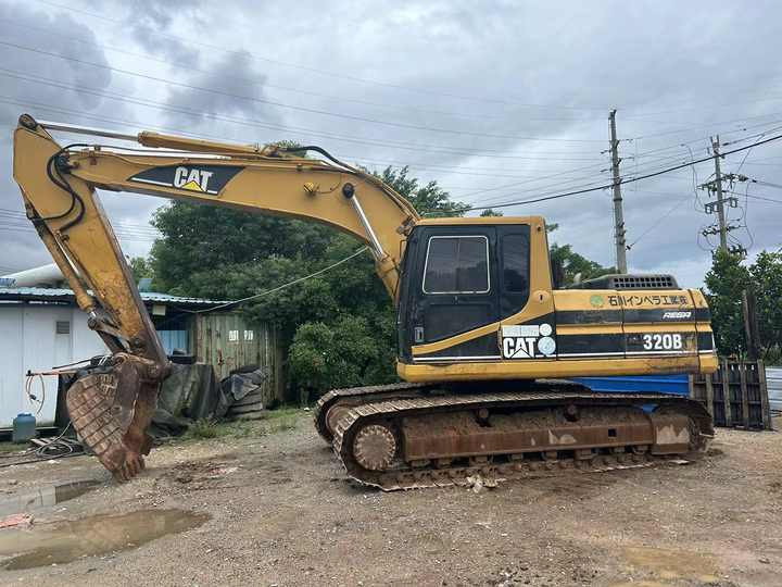 Used Excavator Cat 320bl Best Second Hand Excavator Caterpillar 320 320d 320b for Sale in Shanghai - Crawler excavator: picture 3 Used Excavator Cat 320bl Best Second Hand Excavator Caterpillar 320 320d 320b for Sale in Shanghai - Crawler excavator: picture 3