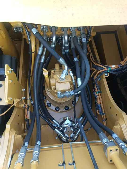 Used Excavator Caterpillar Cat 320gc 320d2 320 320d2l 320g 320bl Excavator Secondhand Caterpillar 336 336D 325 320gc 320cl - Crawler excavator: picture 5 Used Excavator Caterpillar Cat 320gc 320d2 320 320d2l 320g 320bl Excavator Secondhand Caterpillar 336 336D 325 320gc 320cl - Crawler excavator: picture 5