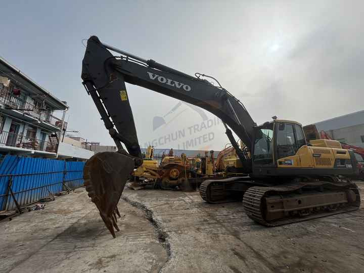Used Volvo EC480 Excavator 48 Ton Original Heavy Duty Equipment Digger Secondhand Crawler Hydraulic Excavator Volvo EC480DL - Crawler excavator: picture 3 Used Volvo EC480 Excavator 48 Ton Original Heavy Duty Equipment Digger Secondhand Crawler Hydraulic Excavator Volvo EC480DL - Crawler excavator: picture 3