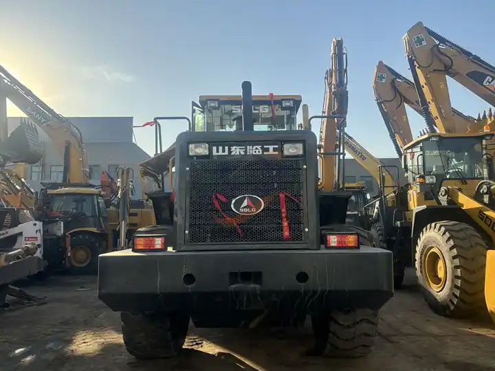 Used original China heavy duty hydraulic tractor loader SDLG 956L L956F 956l in low price - Wheel loader: picture 5 Used original China heavy duty hydraulic tractor loader SDLG 956L L956F 956l in low price - Wheel loader: picture 5
