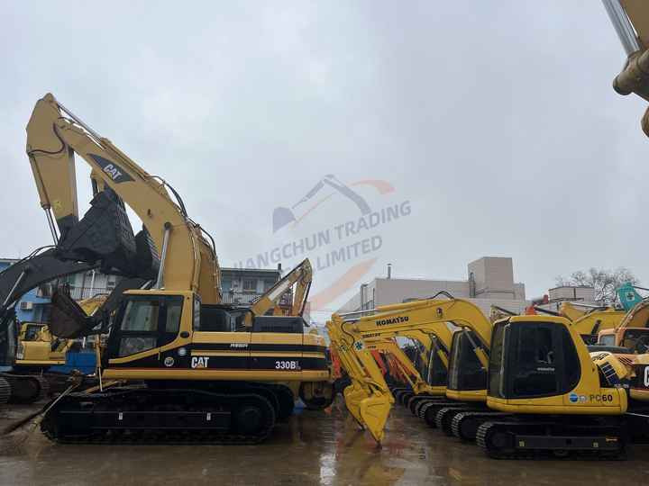 Crawler excavator new price for Used Caterpillar crawler excavator CAT 330BL in good condition and good price for sale: picture 6