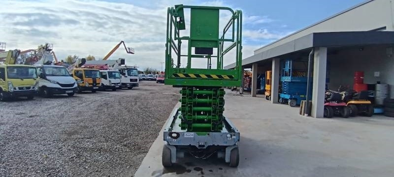 Genie GS4047 - 13,7m - electric  - Scissor lift: picture 3 Genie GS4047 - 13,7m - electric  - Scissor lift: picture 3
