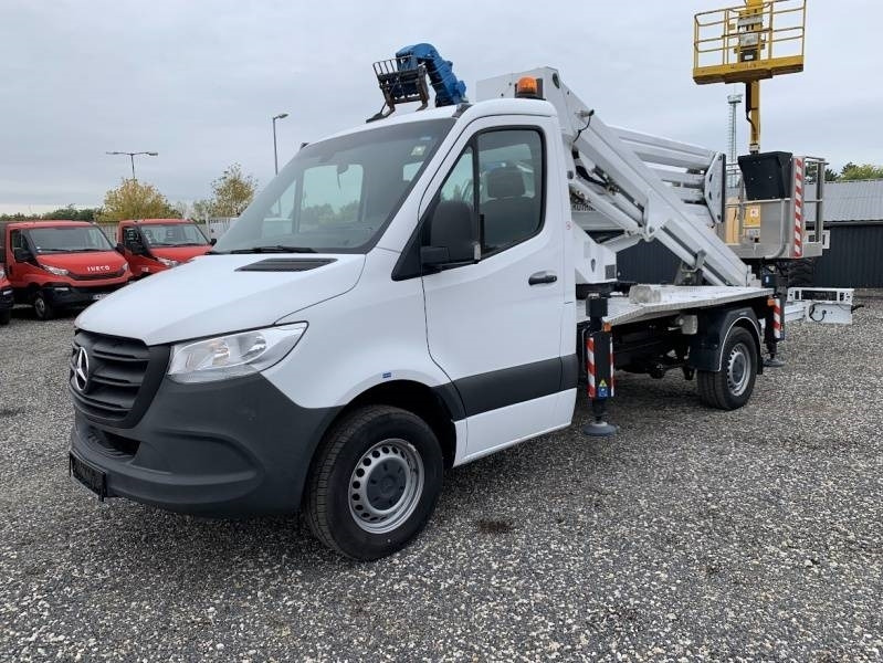 Mercedes-Benz Sprinter Ruthmann-Ecoline RS240 - 23,6m - 250 kg  - Truck mounted aerial platform: picture 2 Mercedes-Benz Sprinter Ruthmann-Ecoline RS240 - 23,6m - 250 kg  - Truck mounted aerial platform: picture 2