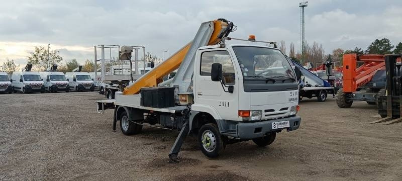 Nissan Cabstar Multitel 180 ALU AZ - 18 m - Truck mounted aerial platform: picture 1 Nissan Cabstar Multitel 180 ALU AZ - 18 m - Truck mounted aerial platform: picture 1