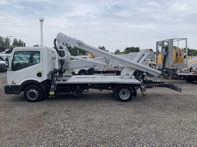 Nissan Cabstar Multitel HX195 - 19,5m - Truck mounted aerial platform: picture 5 Nissan Cabstar Multitel HX195 - 19,5m - Truck mounted aerial platform: picture 5