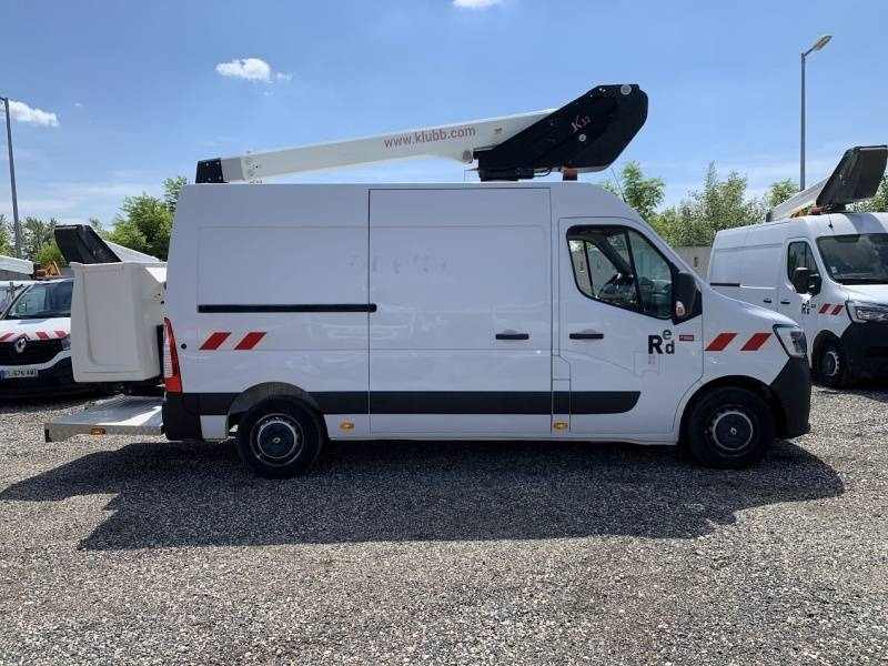 Renault Master Klubb K32 - 12,5 m, 120 kg - Truck mounted aerial platform: picture 4 Renault Master Klubb K32 - 12,5 m, 120 kg - Truck mounted aerial platform: picture 4