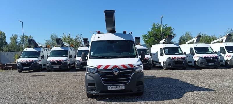 Renault Master Klubb KL32 - 12,5 m, 120 kg - Truck mounted aerial platform: picture 3 Renault Master Klubb KL32 - 12,5 m, 120 kg - Truck mounted aerial platform: picture 3