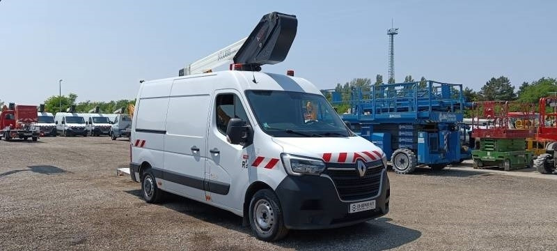Renault Master Klubb KL32 - 12,5 m, 120 kg - Truck mounted aerial platform: picture 1 Renault Master Klubb KL32 - 12,5 m, 120 kg - Truck mounted aerial platform: picture 1