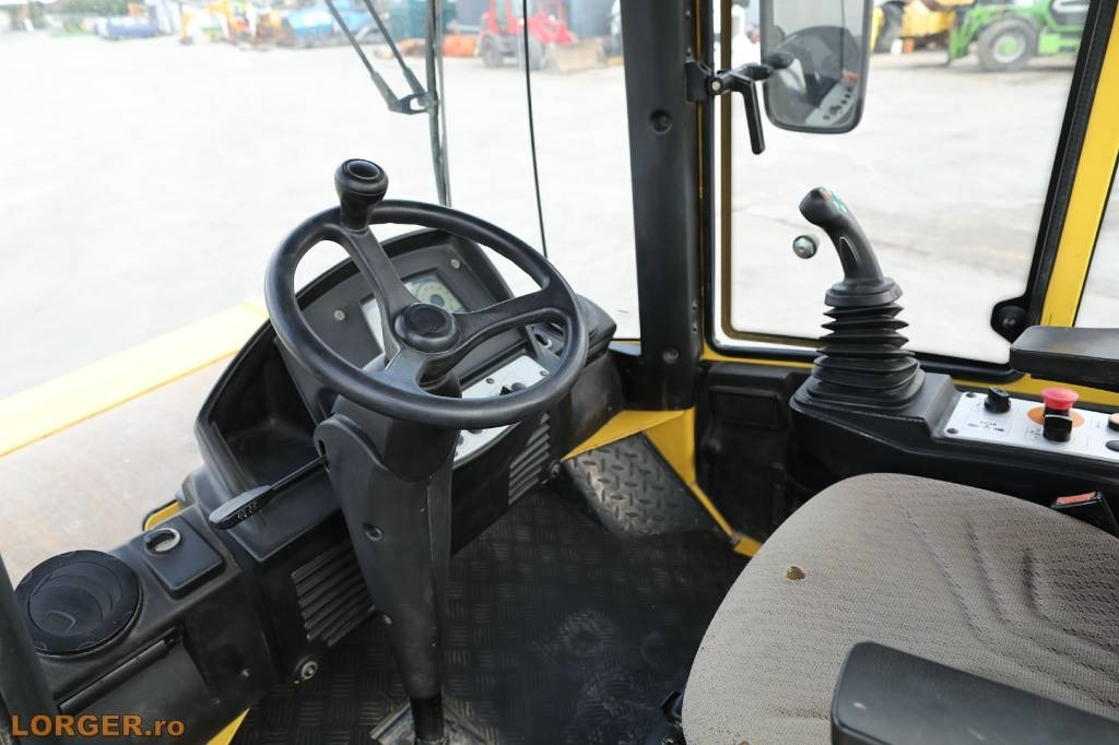 Leasing of Bomag BW 219 D H-4  Bomag BW 219 D H-4: picture 9