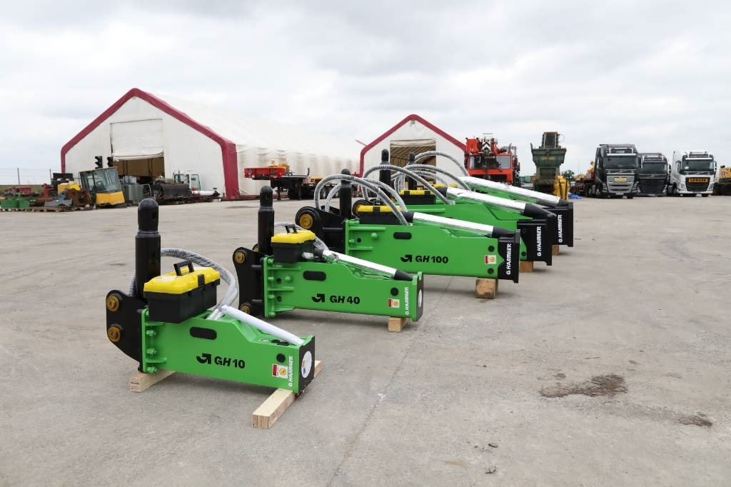 G Hammer GH 10 - Power, Not Noise! - Hydraulic hammer for Construction machinery: picture 1 G Hammer GH 10 - Power, Not Noise! - Hydraulic hammer for Construction machinery: picture 1