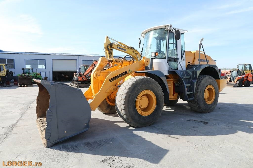 Liebherr L 544 - Wheel loader: picture 4 Liebherr L 544 - Wheel loader: picture 4