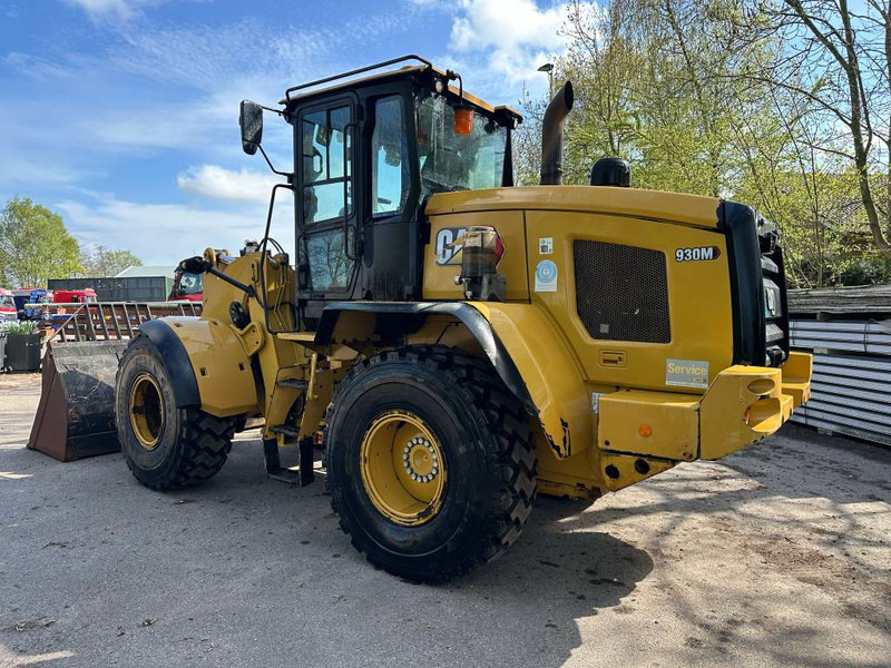 Cat 930M new tires! - Wheel loader: picture 1 Cat 930M new tires! - Wheel loader: picture 1