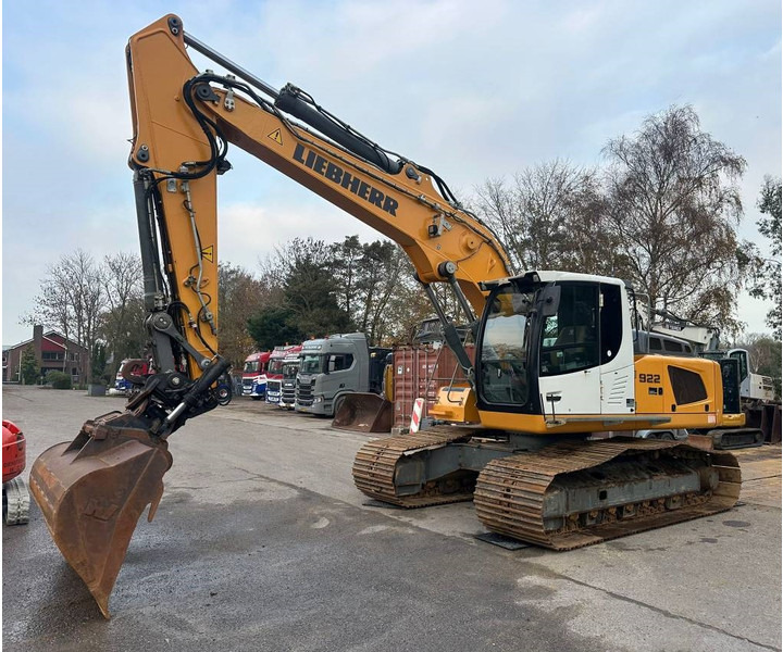 Liebherr R 922 L - Crawler excavator: picture 3 Liebherr R 922 L - Crawler excavator: picture 3