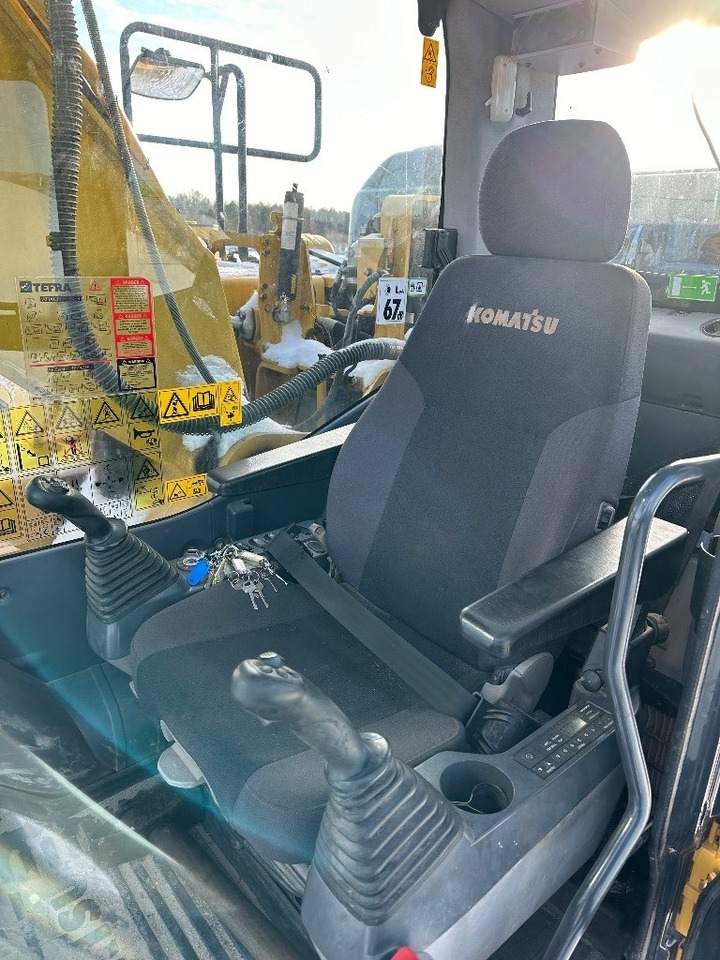 Leasing of Komatsu PC 210 LC-11  Komatsu PC 210 LC-11: picture 33
