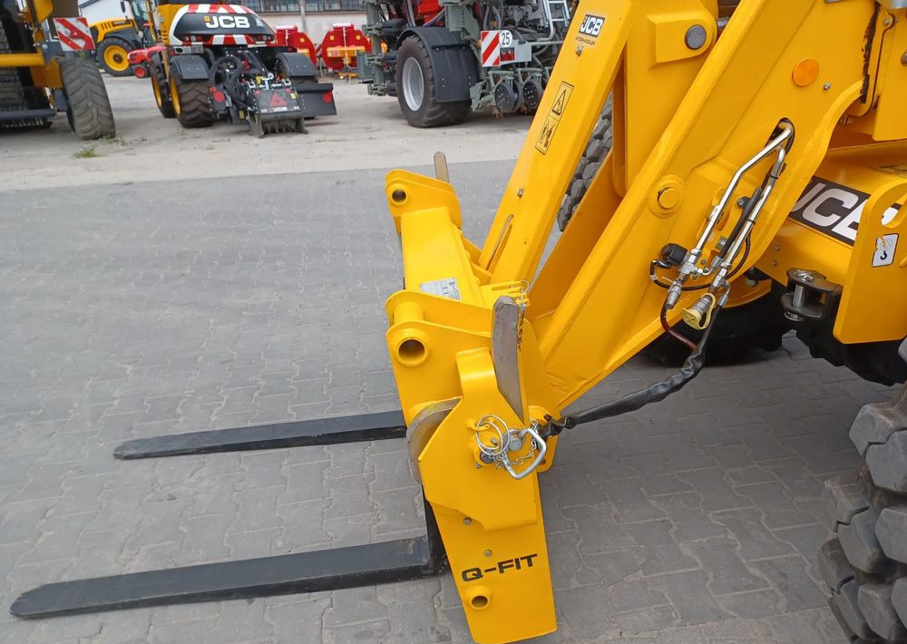 Telescopic handler JCB 542-70 Agri Xtra: picture 16 Telescopic handler JCB 542-70 Agri Xtra: picture 16