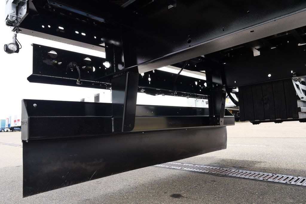 New Dropside/ Flatbed semi-trailer Kögel SN24/ BW 800 mm/144 x rungent. BPW/ LENKACHSE Kögel SN24/ BW 800 mm/144 x rungent. BPW/ LENKACHSE: picture 20 New Dropside/ Flatbed semi-trailer Kögel SN24/ BW 800 mm/144 x rungent. BPW/ LENKACHSE Kögel SN24/ BW 800 mm/144 x rungent. BPW/ LENKACHSE: picture 20