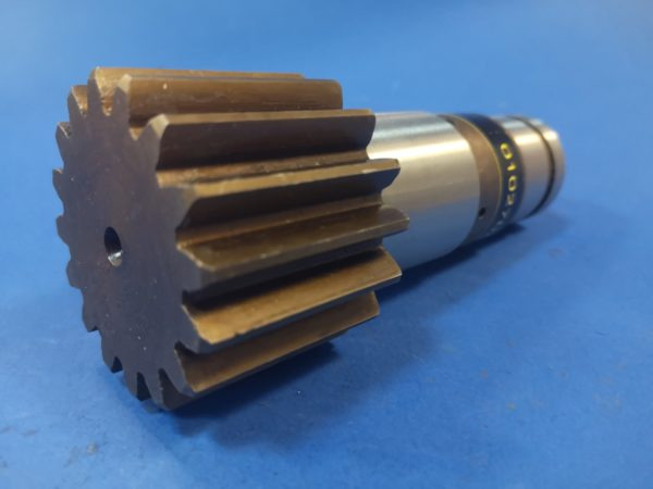 010270A Wałek silnika obrotu Bobcat 320 i 322 - Swing motor for Construction machinery: picture 3 010270A Wałek silnika obrotu Bobcat 320 i 322 - Swing motor for Construction machinery: picture 3