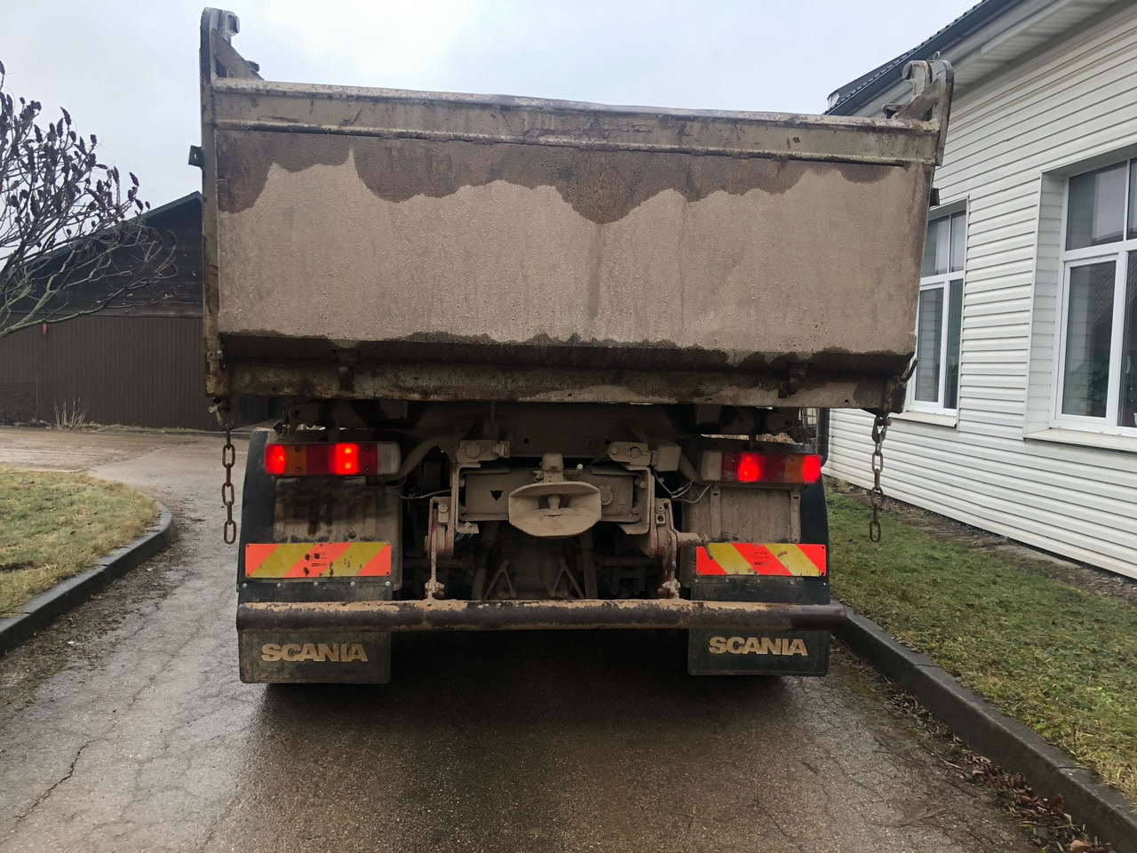 SCANIA 124C - Tipper: picture 2 SCANIA 124C - Tipper: picture 2