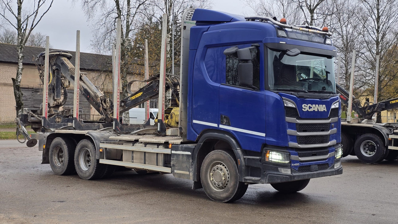 SCANIA R450 - Timber truck: picture 2 SCANIA R450 - Timber truck: picture 2