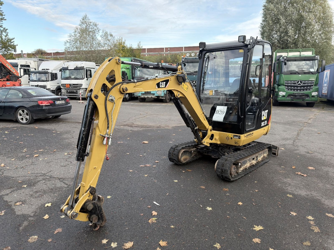 CAT 302.2D - Mini excavator: picture 3 CAT 302.2D - Mini excavator: picture 3