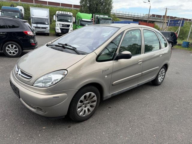 Sedan Citroën Xsara Picasso 1.8 16V Exclusive: picture 7 Sedan Citroën Xsara Picasso 1.8 16V Exclusive: picture 7