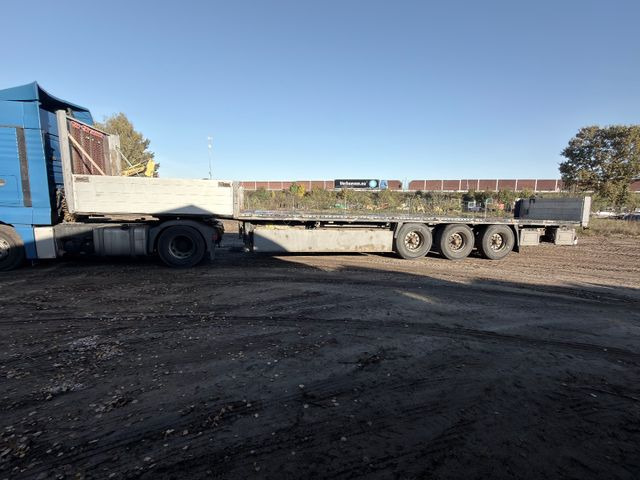 Dropside/ Flatbed semi-trailer Krone SD: picture 8 Dropside/ Flatbed semi-trailer Krone SD: picture 8