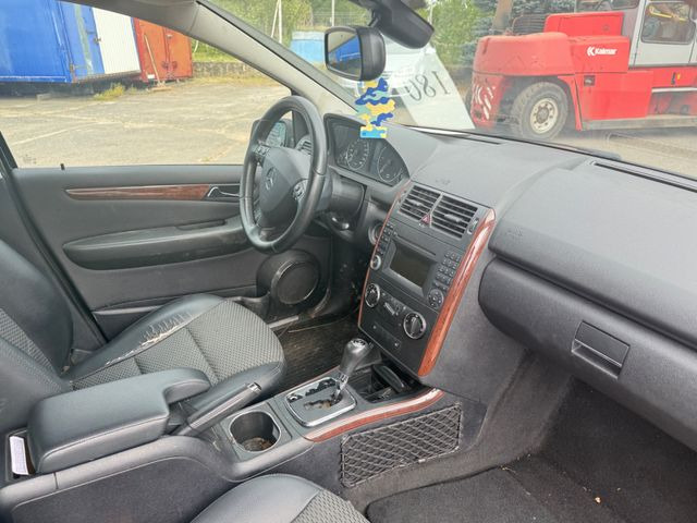 Car Mercedes-Benz A 180 A -Klasse A 180 CDI: picture 9 Car Mercedes-Benz A 180 A -Klasse A 180 CDI: picture 9