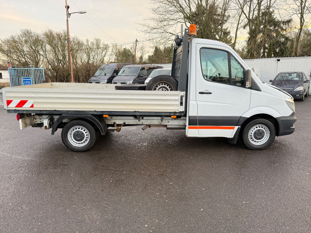 Mercedes-Benz Sprinter II Pritsche 313 CDI - Flatbed van: picture 3 Mercedes-Benz Sprinter II Pritsche 313 CDI - Flatbed van: picture 3