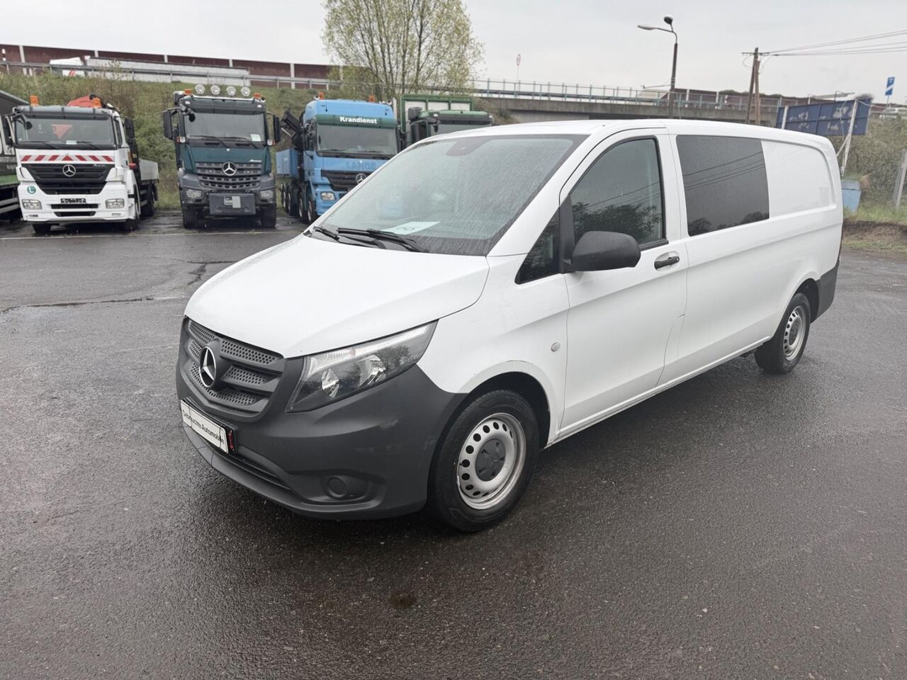 Mercedes-Benz Vito Mixto 116 CDI RWD extralang - Small van: picture 3 Mercedes-Benz Vito Mixto 116 CDI RWD extralang - Small van: picture 3